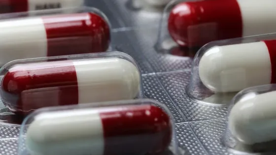 Escases de medicamentos genera temor ante crisis de las EPS Escases de medicamentos genera temor ante crisis de las EPS