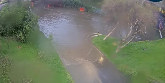 Alerta en Medellín por fuertes inundaciones 