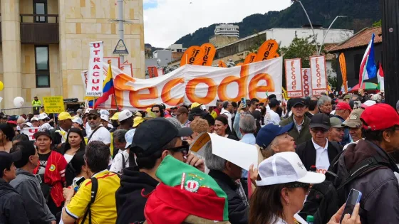 Fecode anuncia ‘gran toma de Bogotá’ en rechazo a ley estatutaria de la educación Fecode anuncia ‘gran toma de Bogotá’ en rechazo a ley estatutaria de la educación