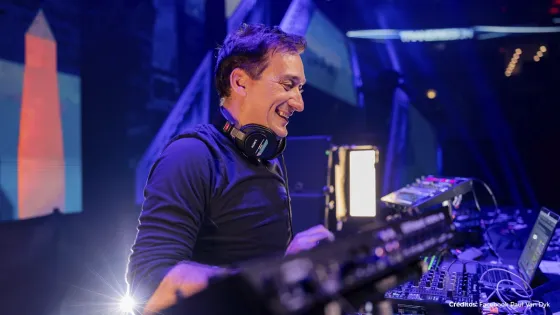 Facebook Paul Van Dyk Facebook Paul Van Dyk