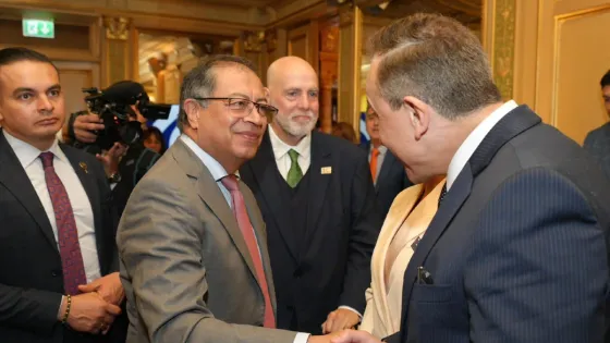 Desde Europa, Petro alertó sobre el aumento de la xenofobia contra colombianos Desde Europa, Petro alertó sobre el aumento de la xenofobia contra colombianos