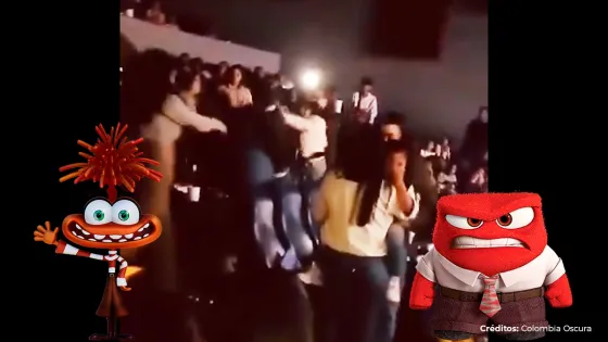 ¿Ansiedad? Así fue la pelea de dos mujeres durante la película 'Intensamente 2' ¿Ansiedad? Así fue la pelea de dos mujeres durante la película 'Intensamente 2'