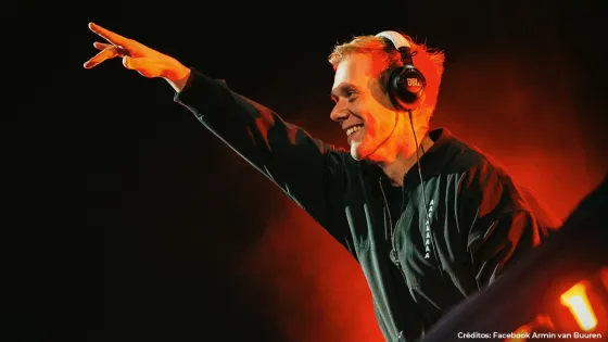 Facebook: Armin van Buuren Facebook: Armin van Buuren