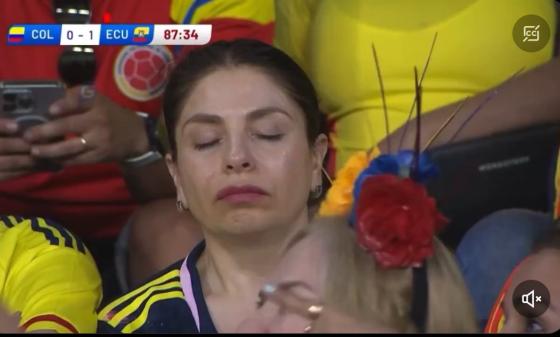 Hincha de Colombia dormida Hincha de Colombia dormida