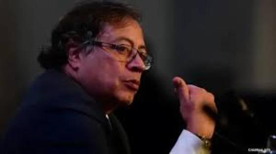 gustavo-petro gustavo-petro