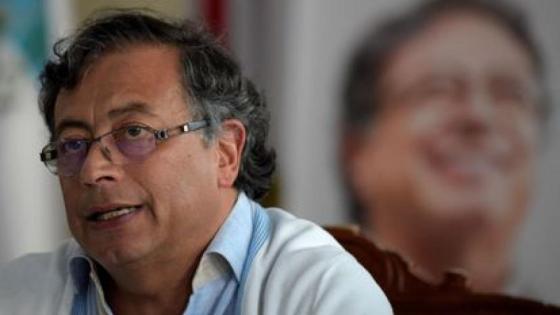 Gustavo-Petro-contra-El-Colombiano Gustavo-Petro-contra-El-Colombiano