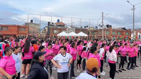 La carrera atlética 3K '– Mujer es + Activa' La carrera atlética 3K '– Mujer es + Activa'