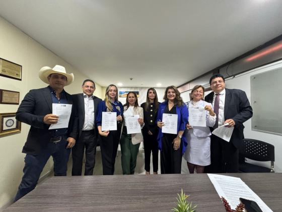 senadores-reforma-laboral