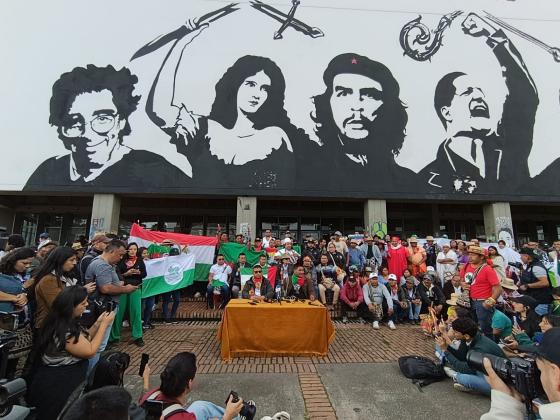 Indígenas-se-toman-Universidad-Nacional Indígenas-se-toman-Universidad-Nacional