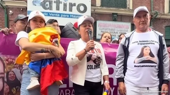 @karolsamantaoficial @karolsamantaoficial