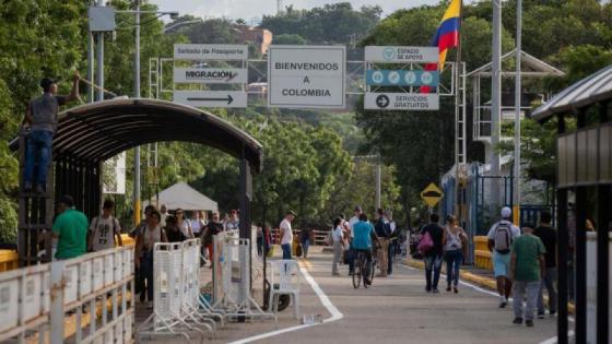 Frontera Colombia - Venezuela Frontera Colombia - Venezuela