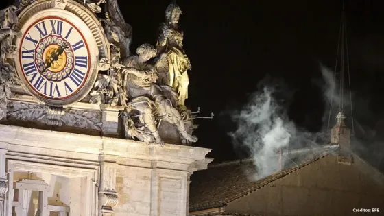 ¿Qué indica el humo negro y el humo blanco en el cónclave? ¿Qué indica el humo negro y el humo blanco en el cónclave?