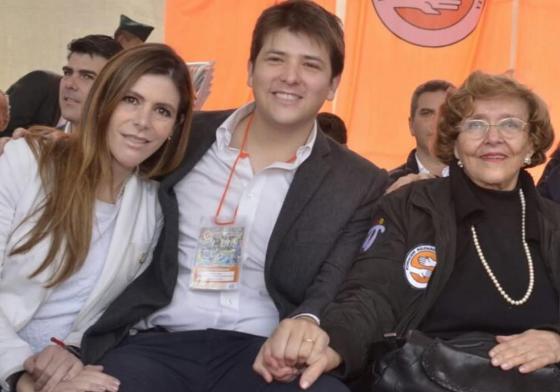 Hospitalizada Nydia Quintero de Turbay, abuela del senador Miguel Uribe 