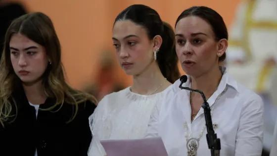 María Claudia Tarazona María Claudia Tarazona