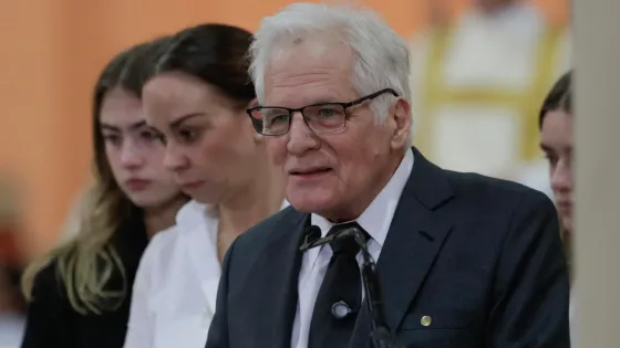 Miguel Uribe Londoño Miguel Uribe Londoño