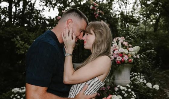 Taylor Swift anillo de compromiso Taylor Swift