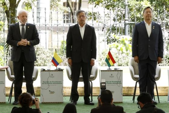 El presidente de Colombia, Gustavo Petro (c), el presidente de Brasil, Luiz Inácio Lula da Silva (i), y el presidente de Bolivia, Luis Arce El presidente de Colombia, Gustavo Petro (c), el presidente de Brasil, Luiz Inácio Lula da Silva (i), y el presidente de Bolivia, Luis Arce