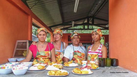 Comunidades de mujeres en Colombia Comunidades de mujeres en Colombia