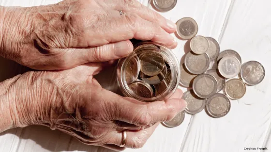 Imagen de referencia de pensionados. Imagen de referencia de pensionados.
