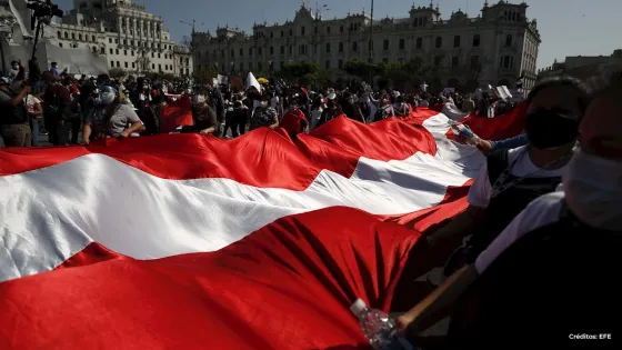 Bandera de Perú.