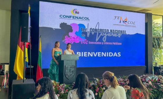 Mujeres Mujeres