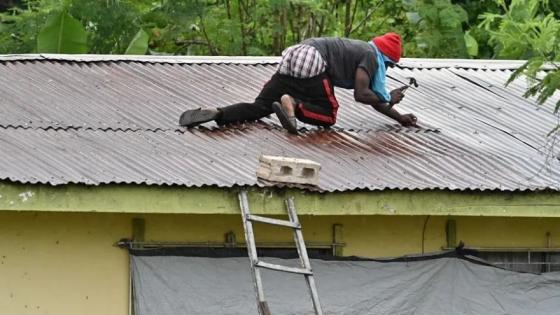 Jamaica Llegan 20 aviones con ayuda humanitaria y helicópteros de EE. UU.