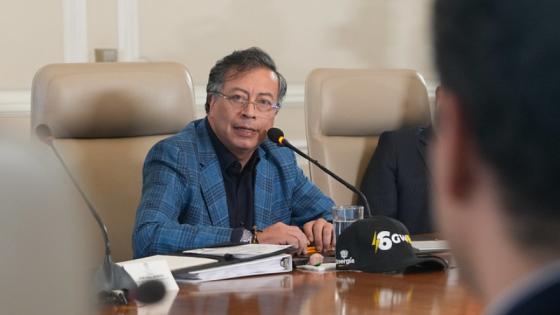 Presidente Gustavo Petro en consejo de ministros.