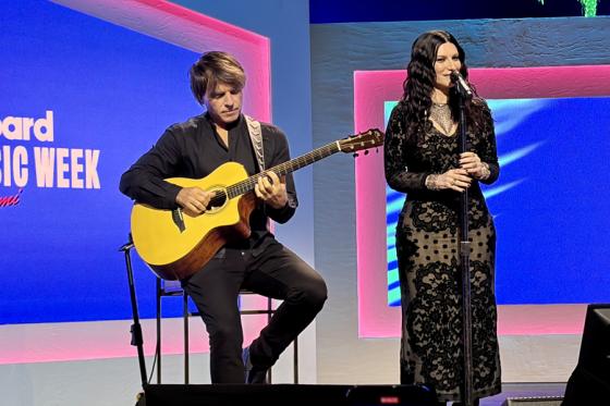 Laura Pausini nuevo álbum