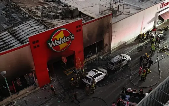 Incendio en Waldo´s deja un total de 23 muertos en México