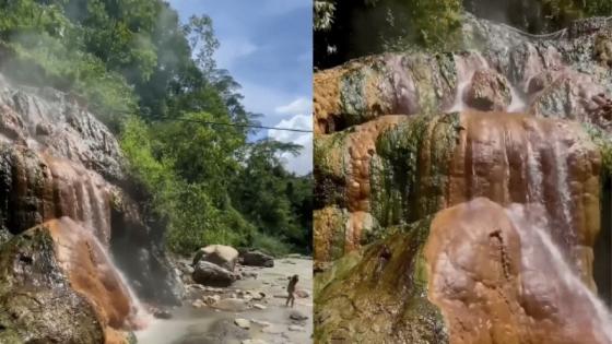 La cascada termal más alta de Colombia está en Zetaquirá, Boyacá.