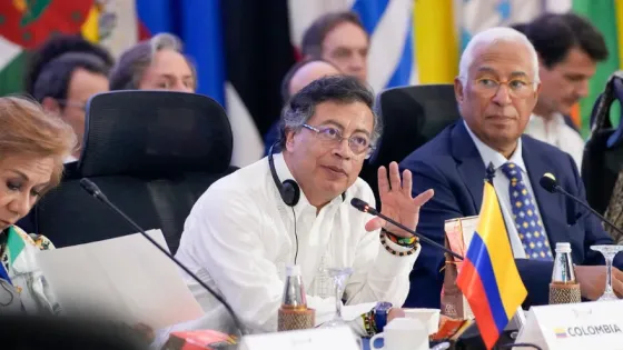 Petro cuestiona vigencia del modelo democrático en Cumbre Celac-UE