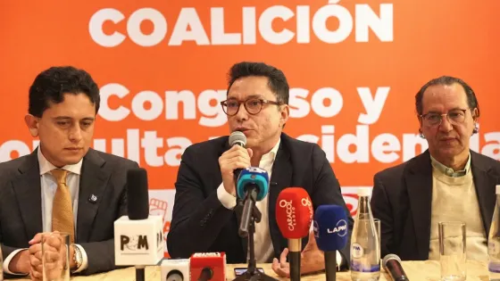 Caicedo y Reyes lanzan consulta de izquierda sin el Frente Amplio
