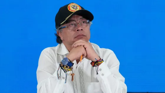 Petro pide diálogo regional por ataques de EE.UU. en el Caribe