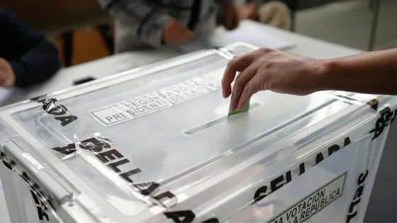 José Antonio Kast gana en Chile y reabre el debate de la “ola azul”