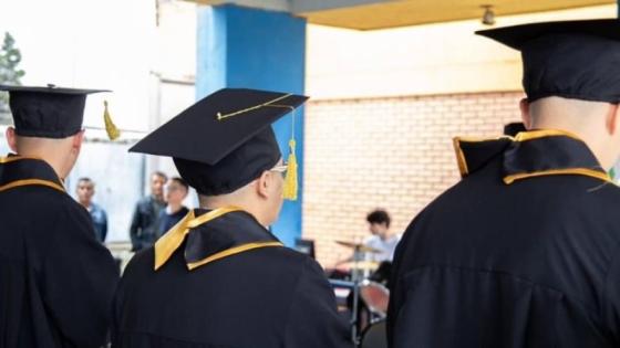 Aprenda a realizar la convalidación de su título extranjero en Colombia