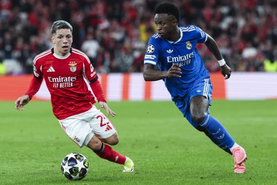 Benfica's Gianluca Prestianni (L) vies for the ball with Real Madrid's Vinicius Junior during the UEFA Champions League soccer match between Benfica and Real Madrid, in Lisbon, Portugal, 17 February 2026.