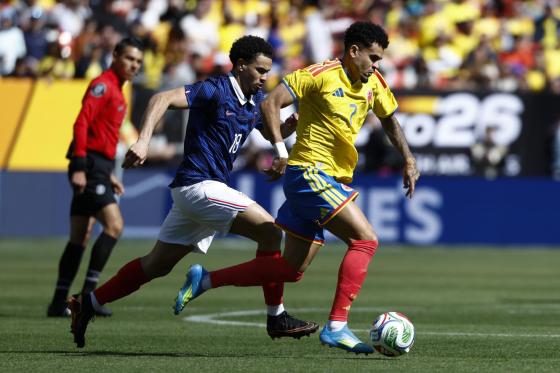 Selección Colombia contra Francia