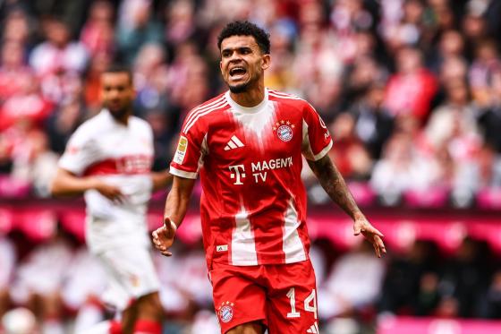 Luis Diaz of Munich reacts during the German Bundesliga soccer match between FC Bayern Munich and VfB Stuttgart, in Munich, Germany, 19 April 2026. (Alemania)