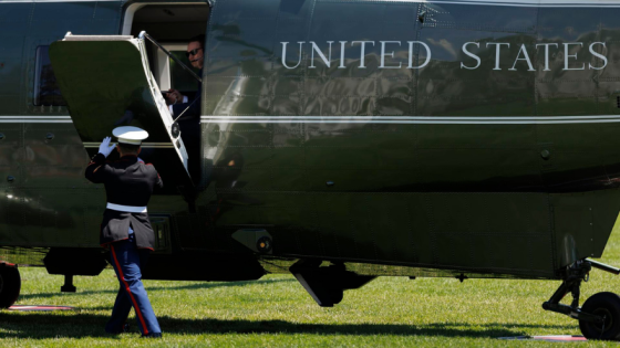 Trump viaja a China para reunirse con Xi Jinping