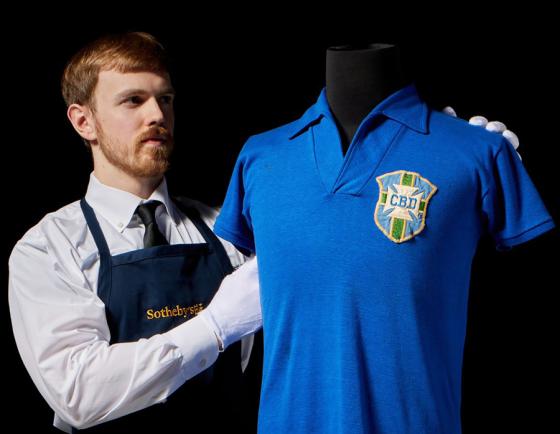Camiseta usada por Pelé en el Mundial de 1958 será subastada. 