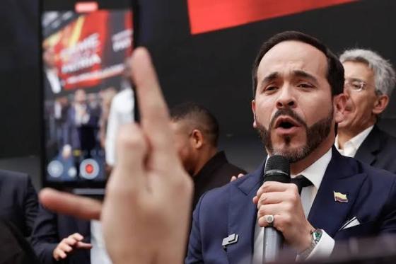 Abelardo De la Espriella anuncia que su investidura como presidente se hará en Cali