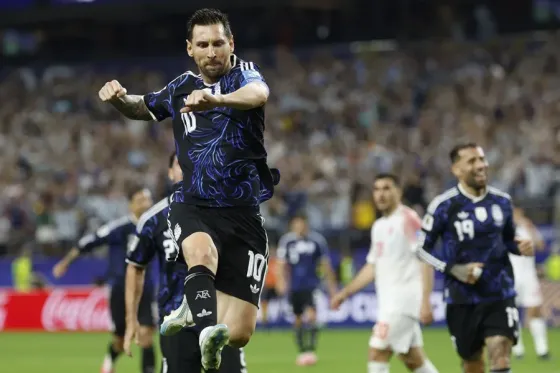 ¿Camiseta azul ante Inglaterra? El pedido de Argentina para el Mundial 2026