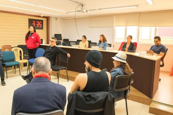 Convocatoria de medios comunitarios en Santa Fe