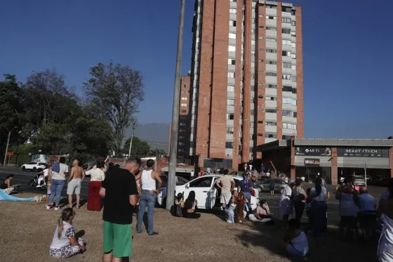 Venezuela: evalúan estado de dos ciudades tras el terremoto en Colombia