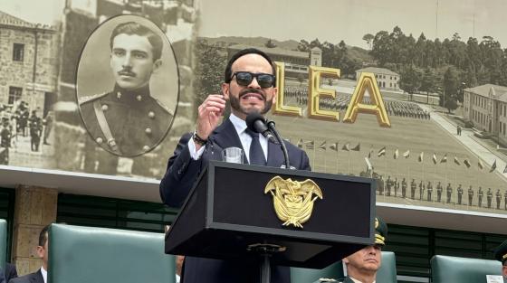 Abelardo De La Espriella oficializó la nueva cúpula militar