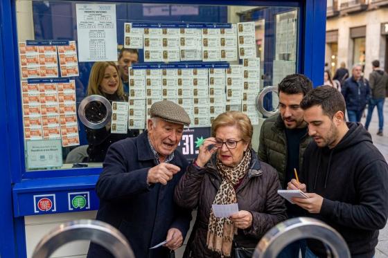 El número del eclipse solar desata furor por la Lotería de Navidad en España