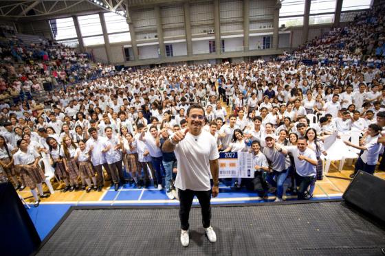 'Todos a la U': Hugo Kerguelén lanza becas de educación superior en Montería