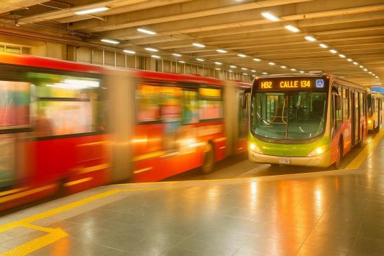 Tráfico y ajuste de TransMilenio en Bogotá hoy