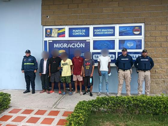 ¿Por qué fueron expulsados seis extranjeros en Bucaramanga y San Gil?