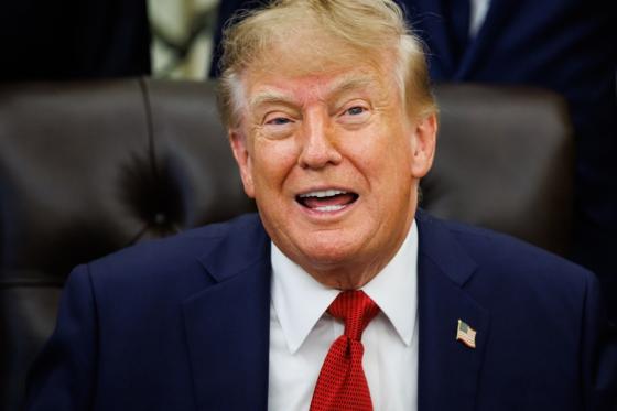 Trump rechaza frenar la inteligencia artificial